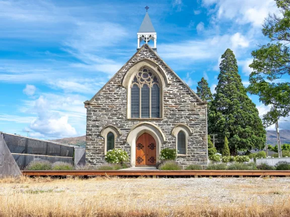 Church Conversion Gets an Insulmax Intervention