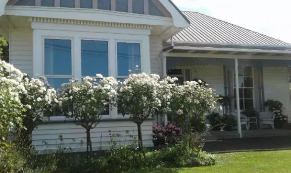 Ellyn's 100 Year Old  Villa